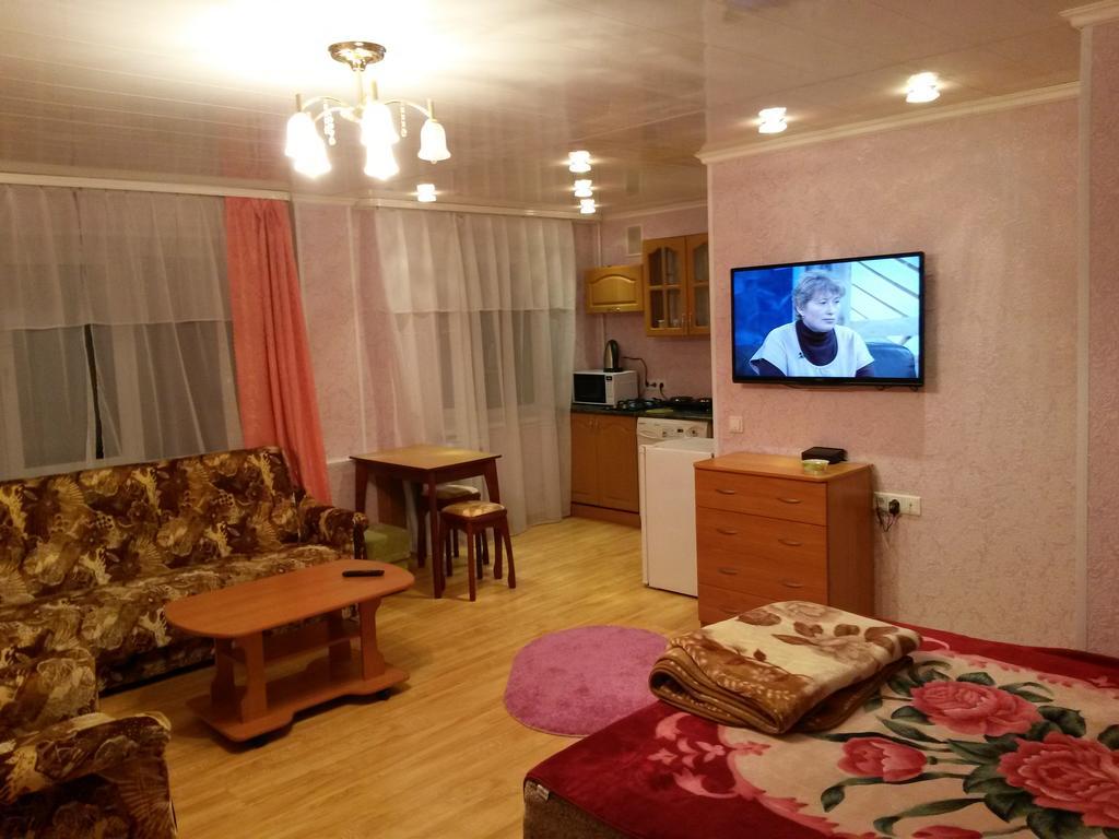 Apartment Na Oktyabrskoi Moermansk Buitenkant foto