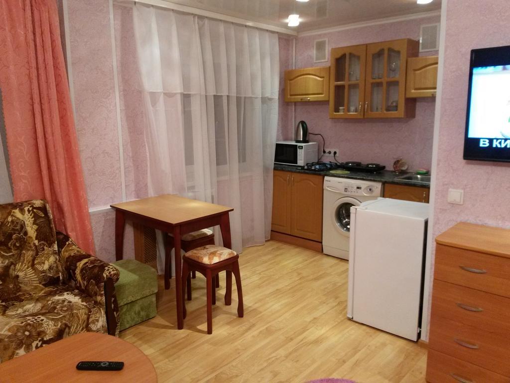 Apartment Na Oktyabrskoi Moermansk Buitenkant foto